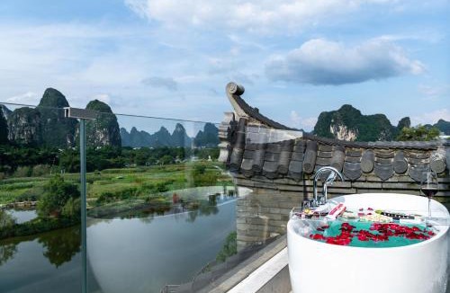 Ten Mile Gallery Hotel | Yangshuo Hidden Dragon Villa