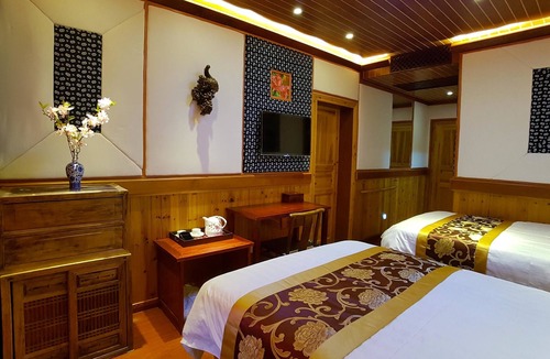 Xingping Ancient Town House | Yangshuo Li River Lodge