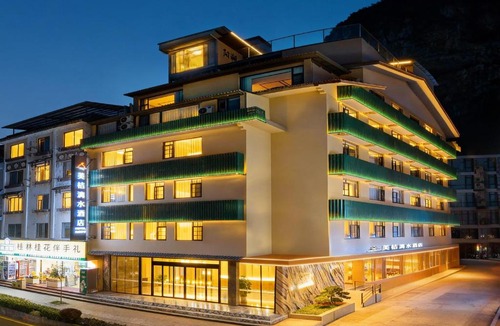 Yangshuo Hotel | Yangshuo Meiju Hotel - By West Street in the center
