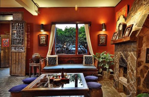 Ten Mile Gallery House | Yangshuo Village Inn Boutique Hotel