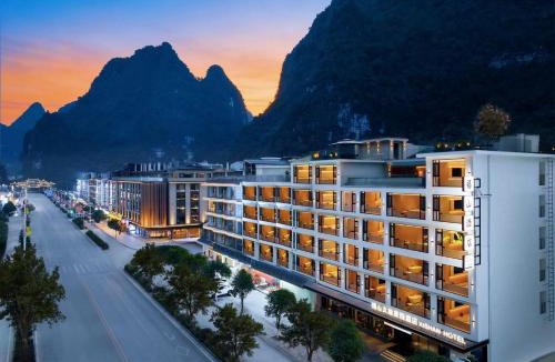 Ten Mile Gallery Hotel | Yangshuo Xishan Meishu Resort Hotel