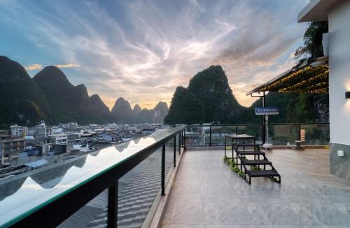 Yangshuo Hotel | Yangshuo Yihan Resort Hotel
