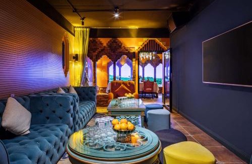 Yangshuo Hotel | Yangshuo Yulong River Castle Hotel