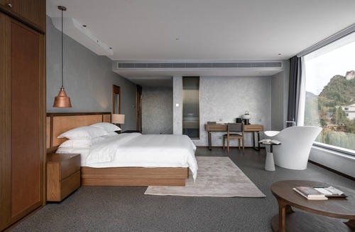 Guanling Buyei and Miao Autonomous County Hotel | YAOJIA WANGPU VILLA