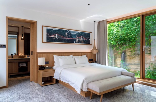 Anshun Hotel | YAOJIA WATERFALL VILLAGE RESORT