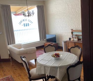 Yass Bed & Breakfast | Yass Central Bed & Breakfast