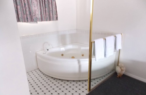 Yass Hotel | Yass Motel