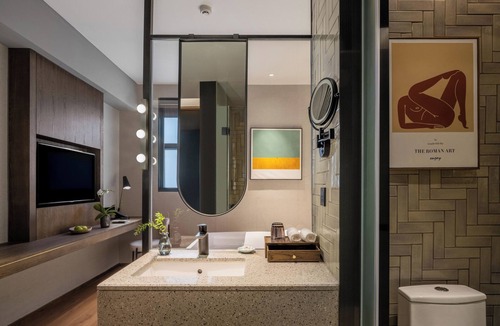 Liwan Hotel | Yat hotel