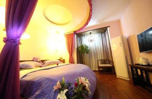 Yongding Bed & Breakfast | Yazhu Creekfront Boutique Hotel
