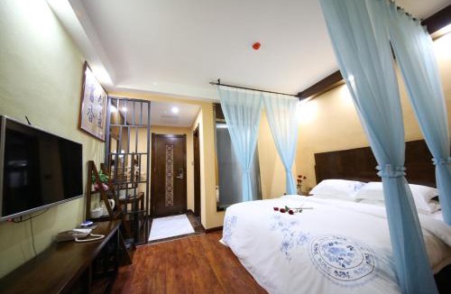 Yongding Bed & Breakfast | Yazhu Creekfront Boutique Hotel