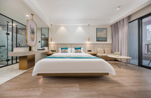 Donghu District Hotel | YC Hotel Haikou