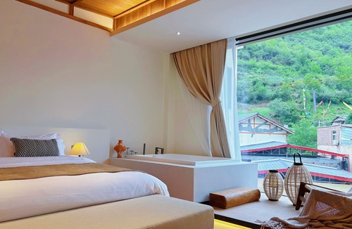 Jiuzhaigou Bed & Breakfast | Yemuqingshan