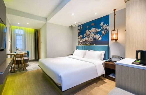 Nanshan Hotel | YESTE Hotel (Shenzhen Nanshan Qianhai Daxin subway station)