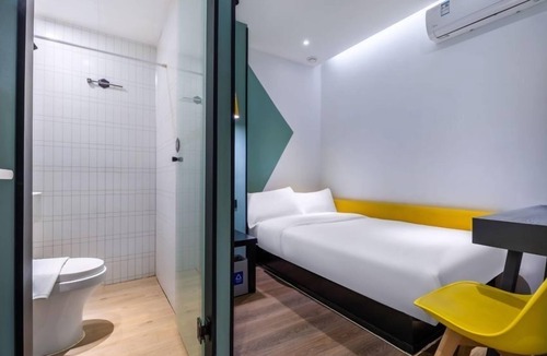 Fengtai Hotel | YiBai Hotel Beijing Wukesong Yuquanlu Subway Station Branch