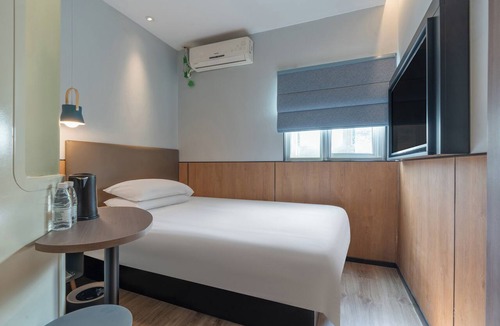 Yangpu Hotel | yibaijiudian