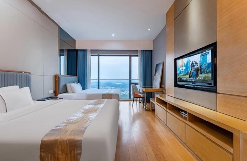 Haizhu Apartment | Yicheng Pazhou Poly World Trade Centre Apartment