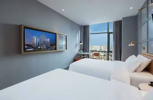 Donghu Qu Hotel | Yifeng hotel