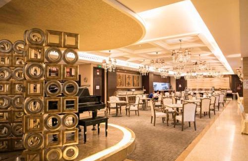 Shiqi District Hotel | Yihe Grand Hotel