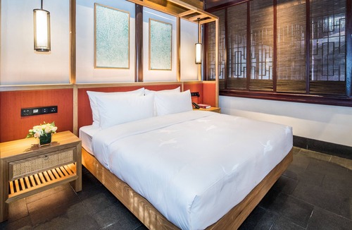 Tinghu Qu Resort | Yihe lake shore Hotspring