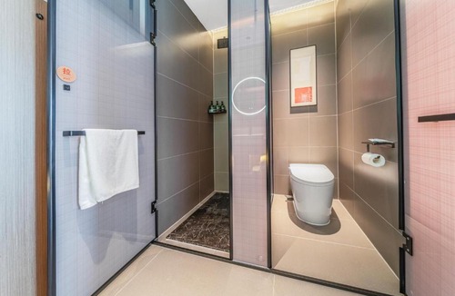 Shapingba Hotel | Yijiatu Hotel-Chongqing Shapingba High-speed Railway Station Sanxia Square Branch