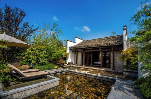 Tunxi Hotel | Yiqi Ahn Luh Huangshan