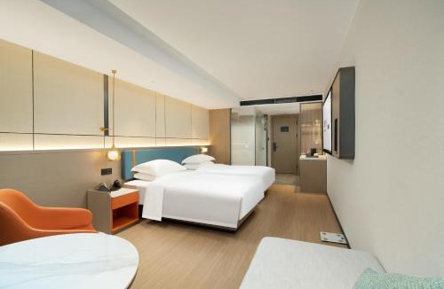 Liwan Hotel | Yizhi Hotel - Guangzhou Beijing Road Pedestrian Street Rainbow Bridge Subway Station