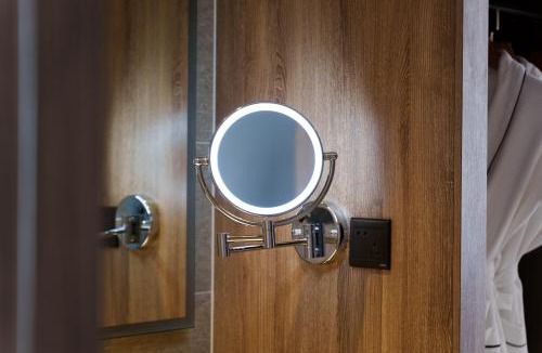 Buji Hotel | Yizhi Hotel Shenzhen East Station Buji Subway Station Branch