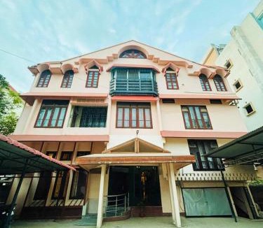 Beltola House | Yokosso Inn