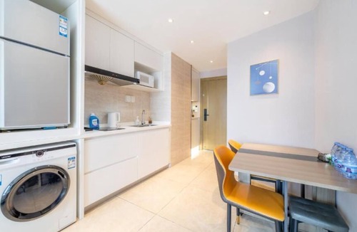 Jinjiang Apartment | Youyue High-Rise Apartment - Chunxi Road