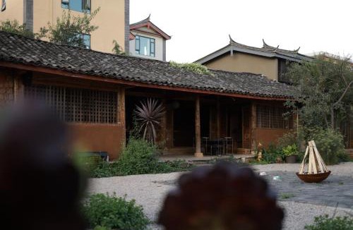 Gucheng District Hotel | YSN Hill Breeze Retreat 云山南 玉龙雪山园林观景酒店 丽江古城束河白沙古镇店