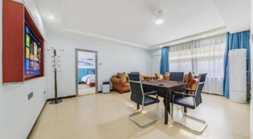 Huangpu Hotel | Yue Lai Yue Hotel