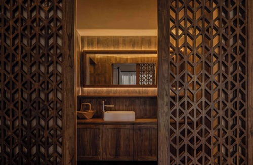 Jinjiang Hotel | YueLore Retreat
