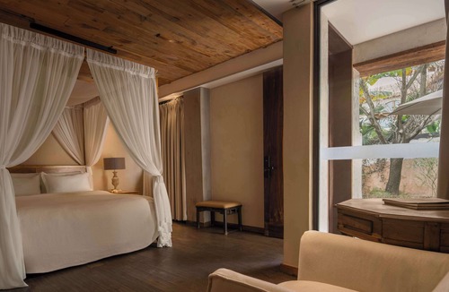 Jinjiang Hotel | YueLore Retreat
