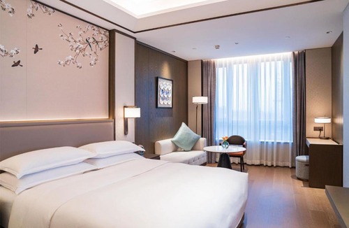 Yuexiu Hotel | Yuexiu Hotel Guangzhou, Curio Collection by Hilton