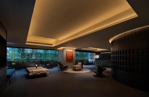 Tianhe Center Hotel | YuFei International Hotel-Guangzhou Tower Zhujiang New Town Sports West Road Branch Underground stop-Canton Fair Exclusive Rate
