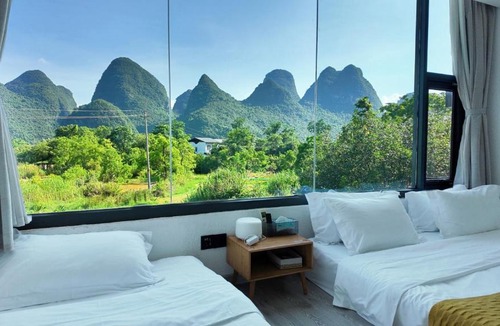 Yangshuo Hotel | Yulong River Scenic Area,Floor-to-ceiling Windows for viewing,Swimming Pool & Coffee & Butler Service,10 minutes by car from West Street
