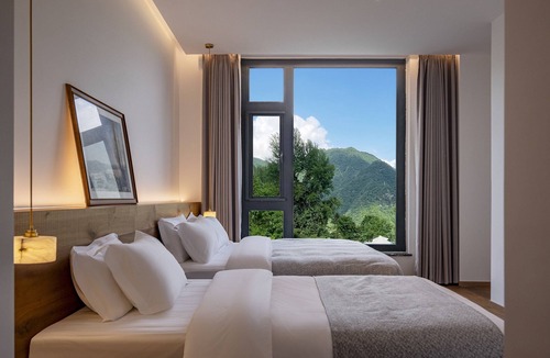Muyuzhen Bed & Breakfast | Yunfu Mid Hill Resort Hotel