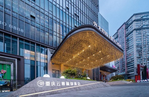 Yuzhong Hotel | Yunmulijin Sky High Riverview Hotel Chongqing Jiefangbei Raffles Plaza
