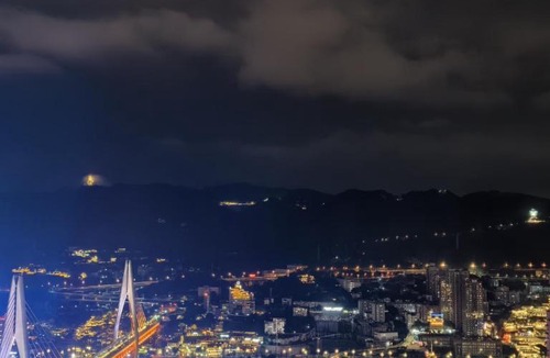 Yuzhong Hotel | Yunqi River View Terrace Hotel