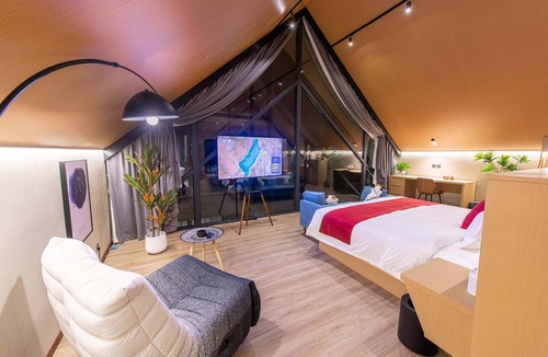 Huairou Hotel | Yusu Star