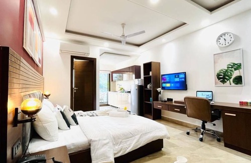 DLF Phase 3 Apartment | ZEN Studios - DLF CyberCity Gurgaon