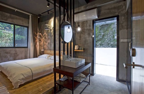 Tangkou Town Bed & Breakfast | Zero Five One Seven Inn