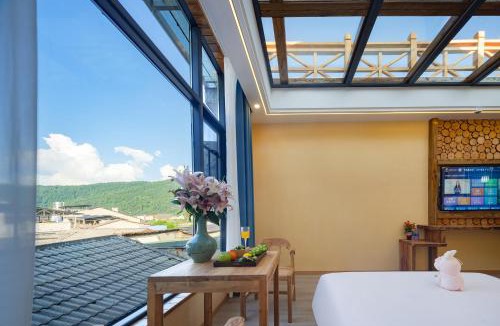 Wulingyuan House | Zhangjiajie峰邻樵舍Villa Hotel 2KM from National Forest Park,200Meters from Romentic show