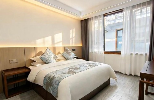 Yongding Hotel | Zhangjiajie Borui Hotel - Tianmen Mountain 张家界天门山泊睿庭院酒店 Free travel guide customization and purchasing tickets for various scenic spots