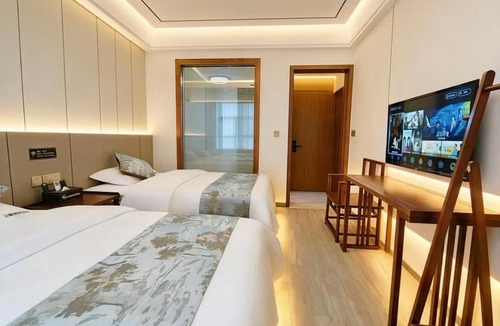 Yongding Hotel | Zhangjiajie Borui Hotel - Tianmen Mountain 张家界天门山泊睿庭院酒店 Free travel guide customization and purchasing tickets for various scenic spots