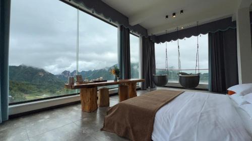 Chaqiyu House | Zhangjiajie Flowers Valley,Watching Sunrise Cloud Sea, enjoying an infinity pool, free Chinese and Western breakfast, and free shuttle service to the entrance of the National Forest Park