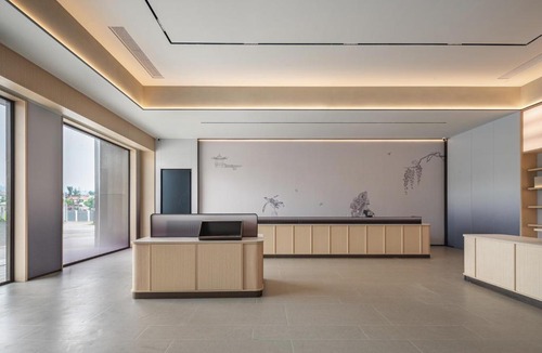 Yongding Hotel | Zhangjiajie JI Hotel- New hotel, Free pick up service, Free shuttle service for Tianmen Mount Cableway, Smart Hotel&Root Service,King Koil mattress, Free self-service laundry,Toursim Service&English Customer Service