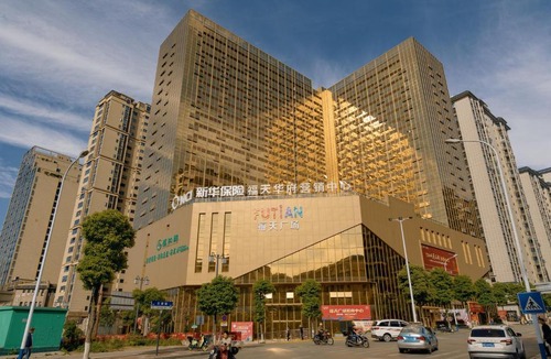 Yongding Apartment | Zhangjiajie Local Vibe Downtown Guesthouse & 2 consecutive nights include 1 free pick-up &Free Kitchen & Special Attraction Tickets