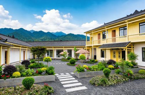 Yongding House | Zhangjiajie The Brookside Hotel& Tianmen National Forest Park & Free pick up service