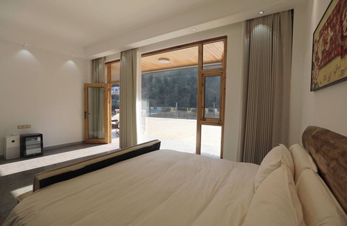 Wulingyuan Hotel | Zhangjiajie Zhiguiju